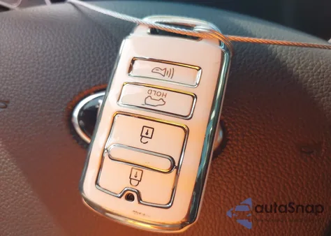 2015 Kia Cadenza Premium/Limited from USA, damaged, VIN KNALN4D7XF5193733